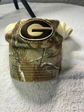 UGA Georgia Bulldogs Camo trucker hat with stretch back